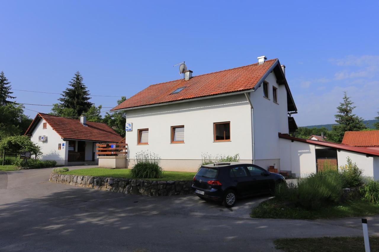 Apartments And Rooms With Parking Space Ostarski Stanovi, Plitvice - 17509 Rakovica Exterior photo